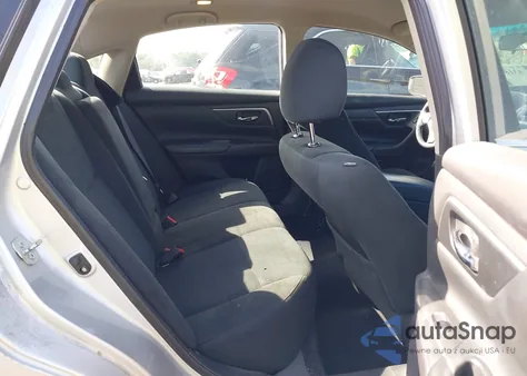 2015 Nissan Altima 2.5 S из США, поврежденный, VIN 1N4AL3AP0FC461897